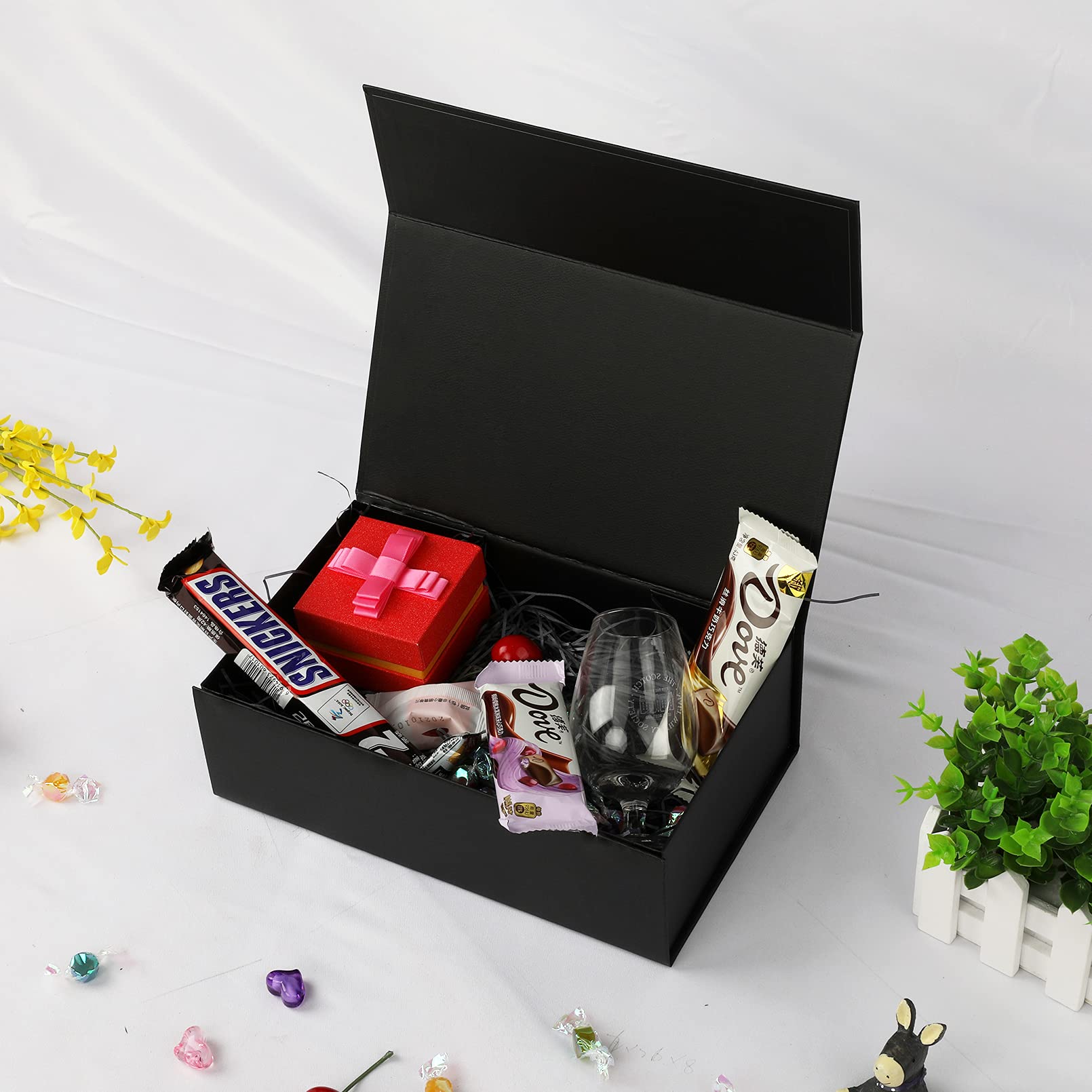 Amazon.com: PACKHUB Gift Box with Magnetic Closure Lid 12